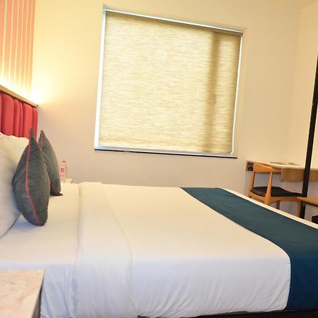 Hotel Mystic Falls Jaipur Bagian luar foto