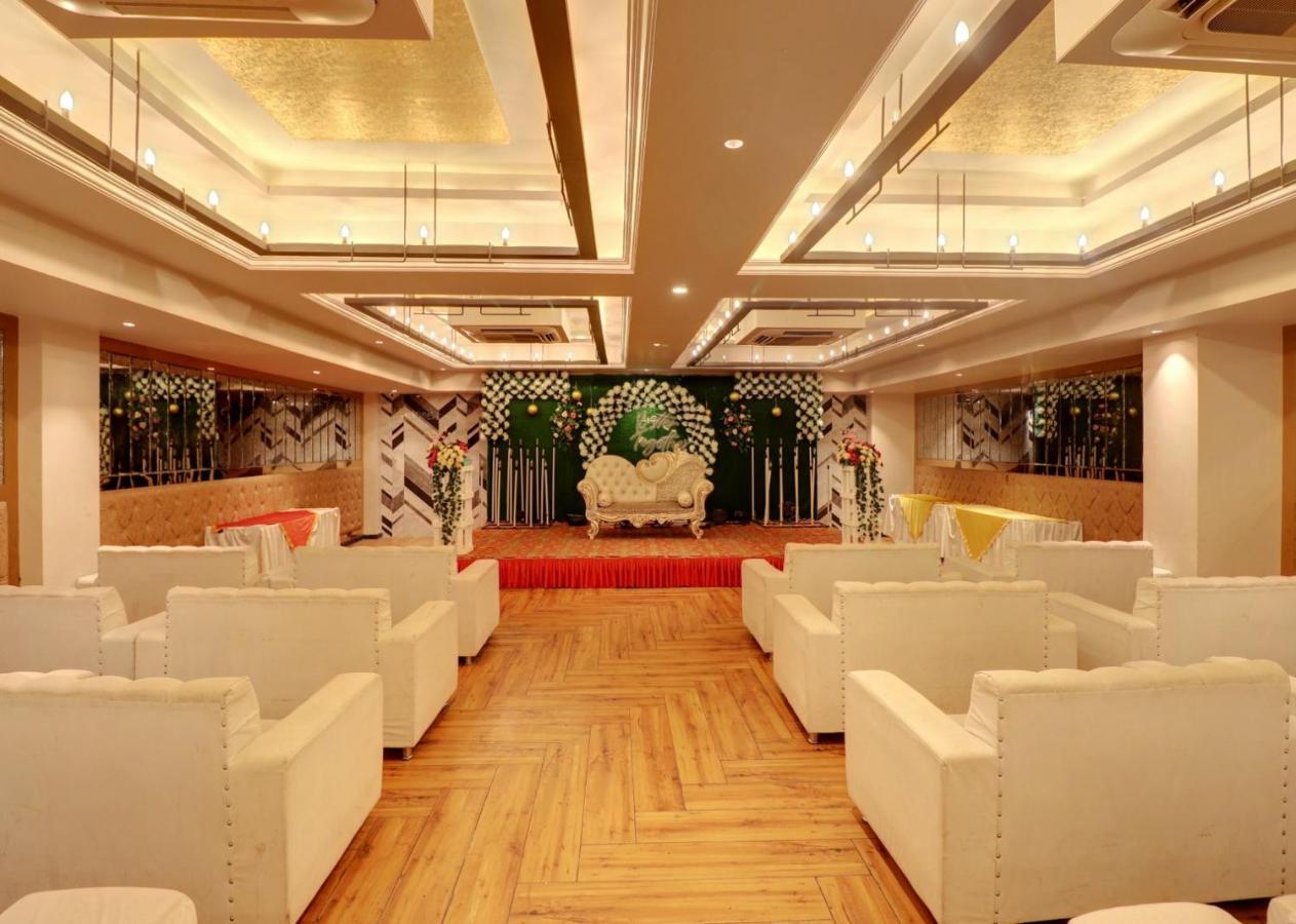 Hotel Mystic Falls Jaipur Bagian luar foto