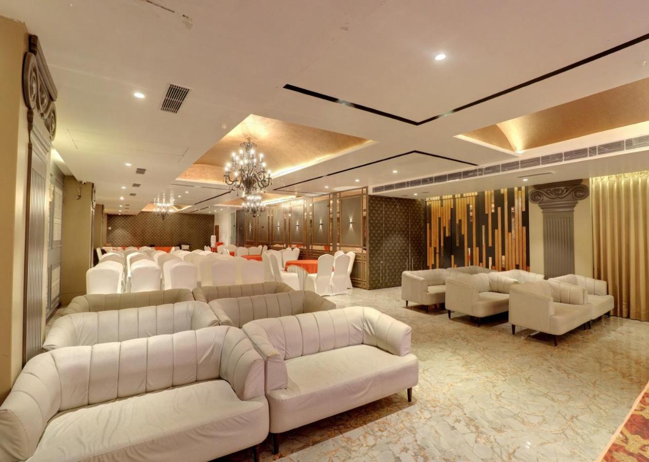 Hotel Mystic Falls Jaipur Bagian luar foto
