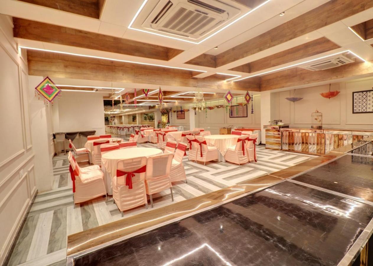 Hotel Mystic Falls Jaipur Bagian luar foto
