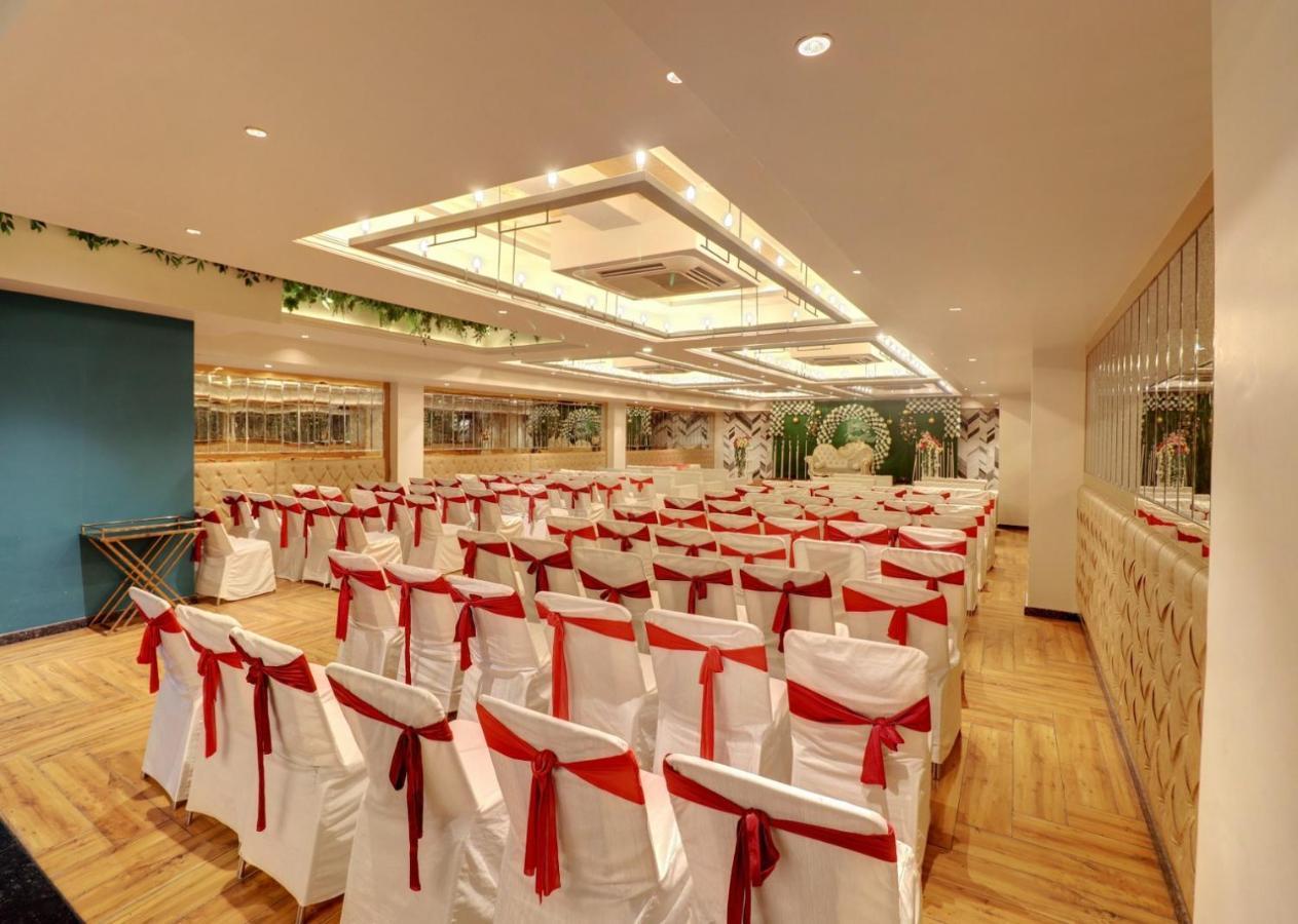 Hotel Mystic Falls Jaipur Bagian luar foto