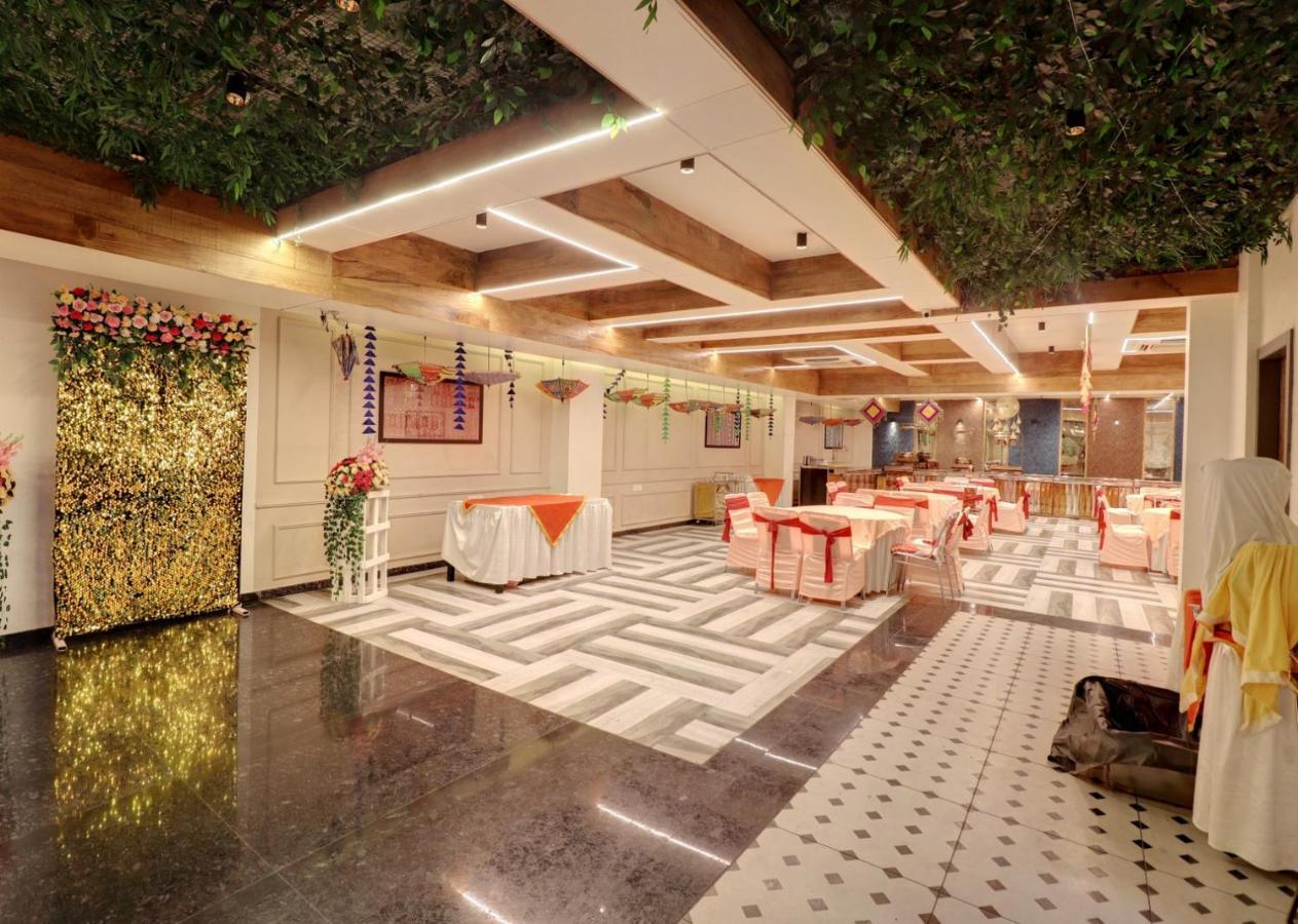 Hotel Mystic Falls Jaipur Bagian luar foto