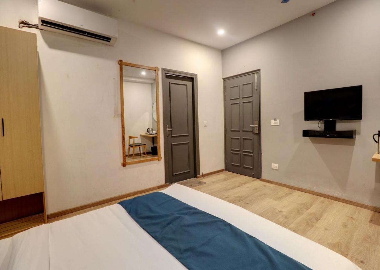 Hotel Mystic Falls Jaipur Bagian luar foto