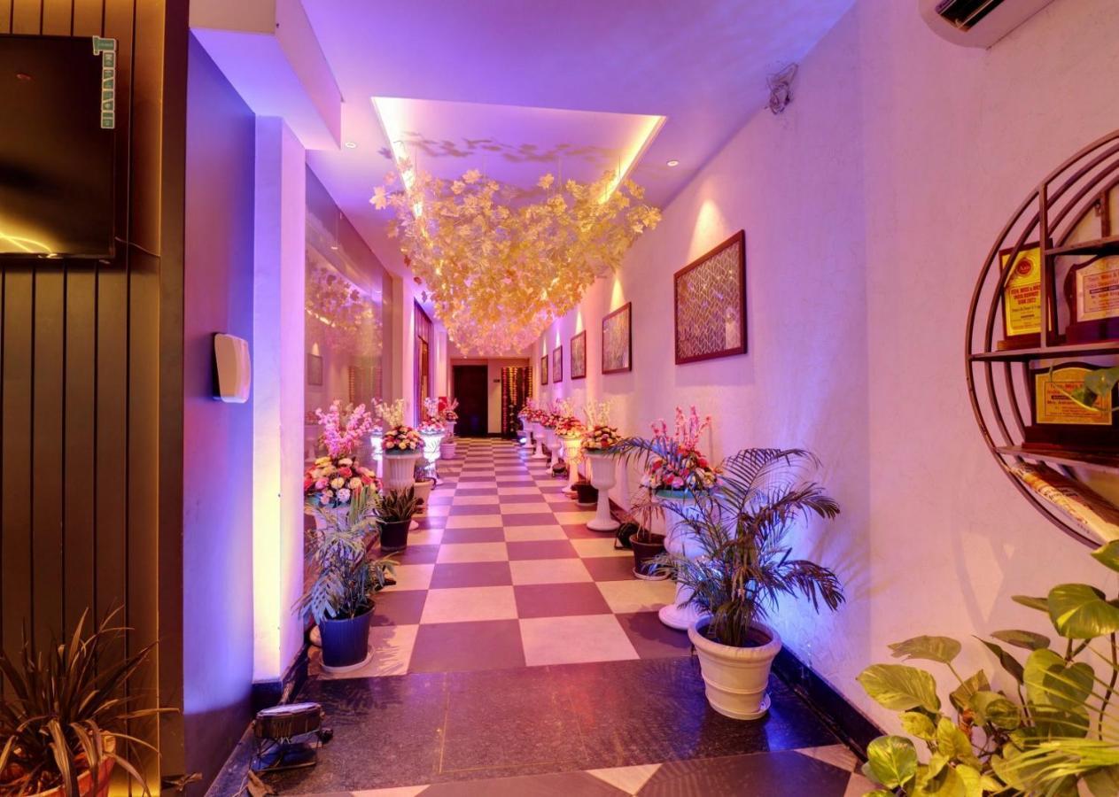Hotel Mystic Falls Jaipur Bagian luar foto