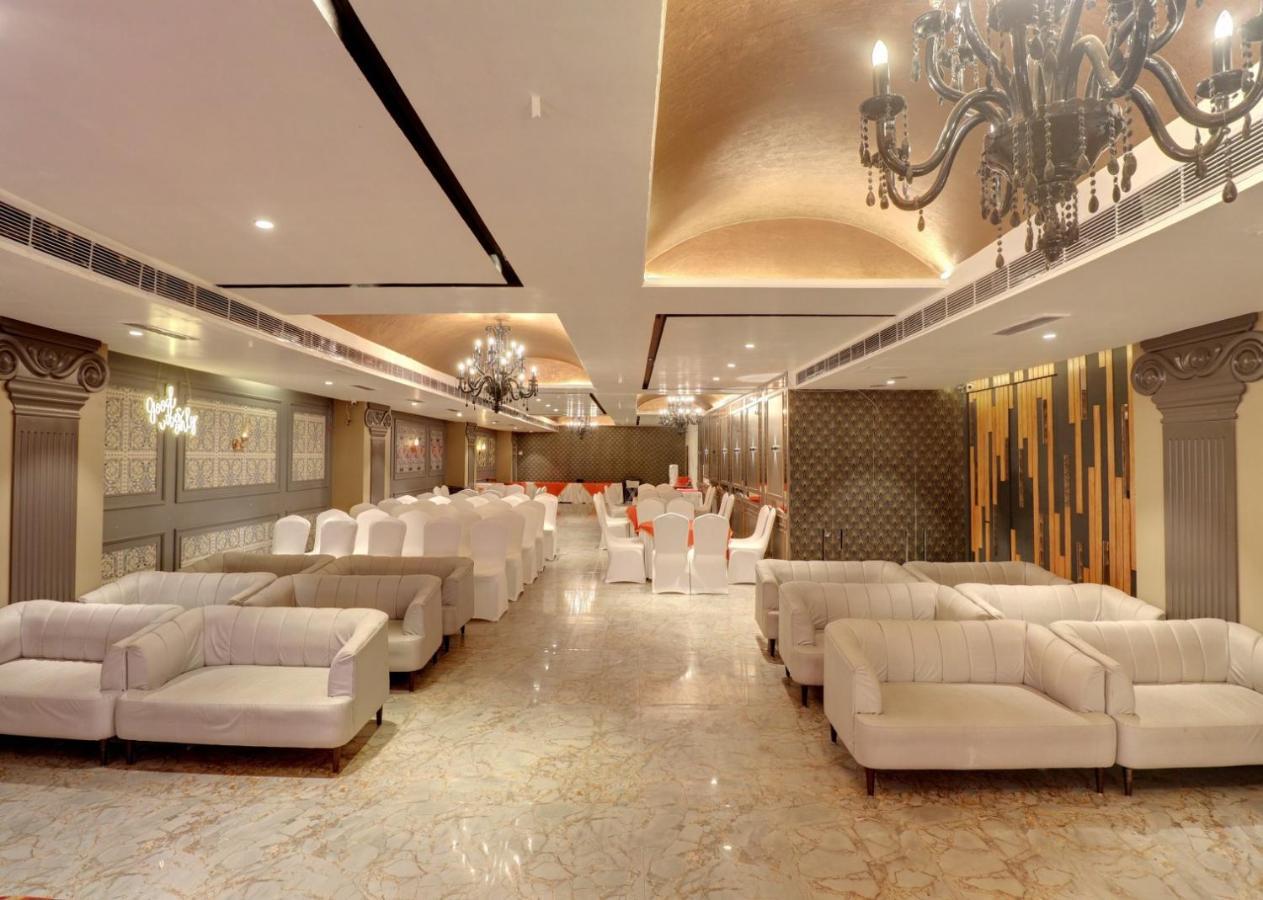 Hotel Mystic Falls Jaipur Bagian luar foto