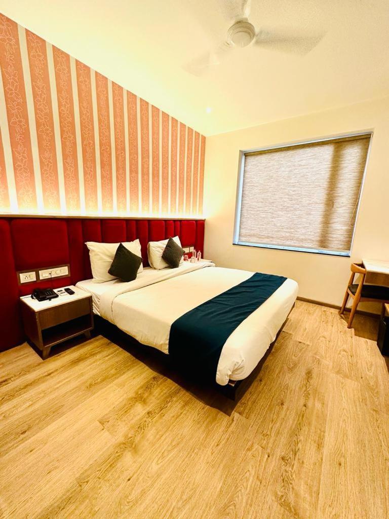 Hotel Mystic Falls Jaipur Bagian luar foto