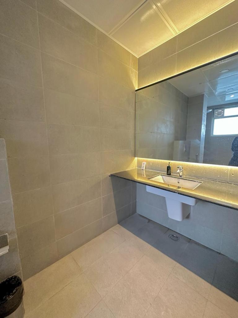 Hotel Mystic Falls Jaipur Bagian luar foto